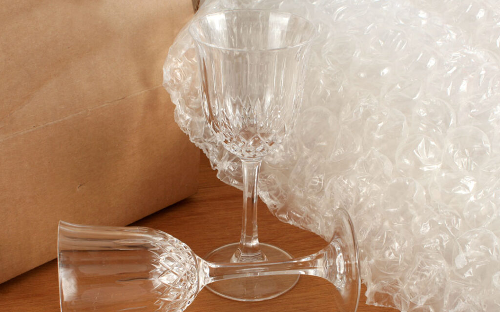 How to bubble wrap wine glasses?