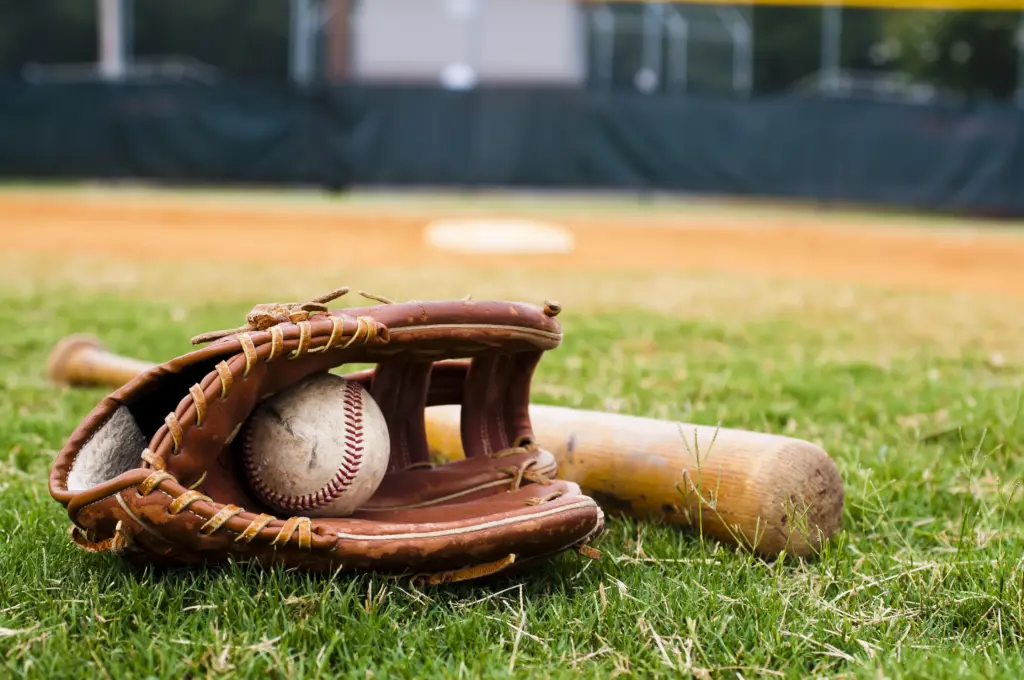 Why Do Runners Wear Mittens In Baseball