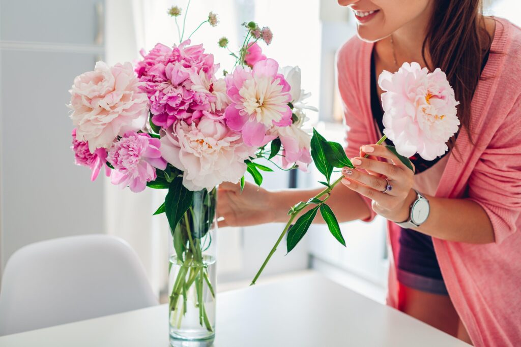 How To Keep Flowers Alive Longer In Vase