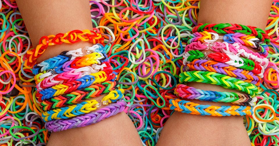 How To Tie A Rubber Band Bracelet Without Clip